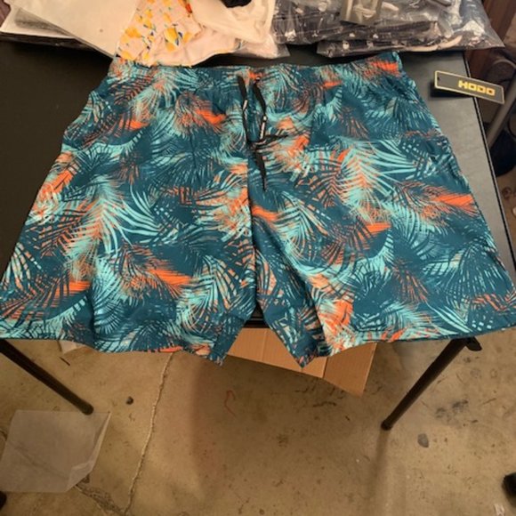 HodoSports Men's Multi-Color Jungle Leaves Drawstring Waist Swim Trunks XXL NWT - Picture 1 of 5